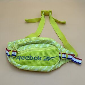 Reebok Fanny Pack ENLITE Yellow Diagonal Adjustable Ventilated 3L 6 X 16 x 3.25